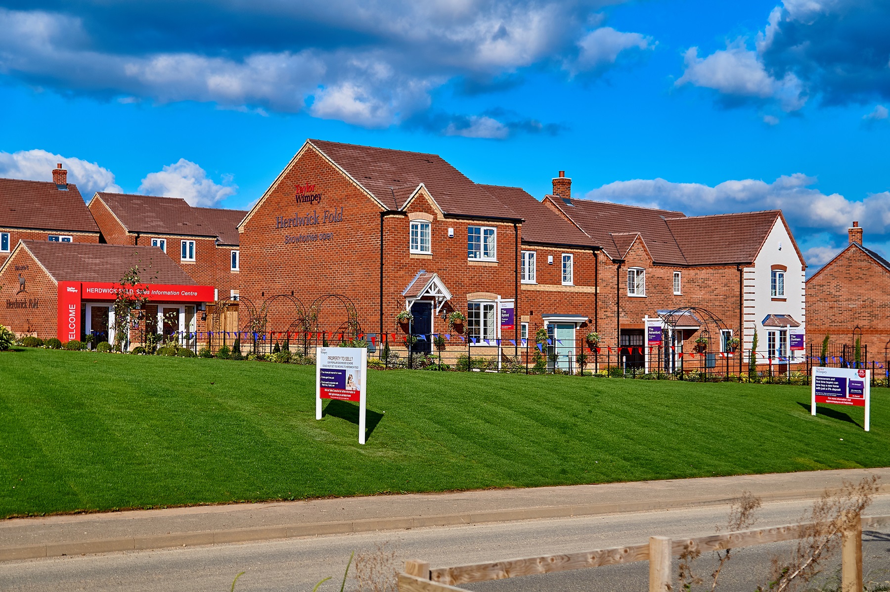 Herdwick Fold - Show home streetscene