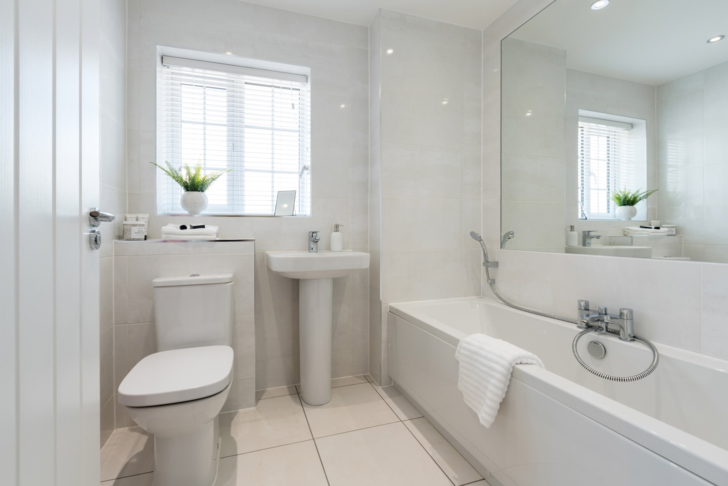TW NM_The Coopers_PA25_The Canford_Bathroom