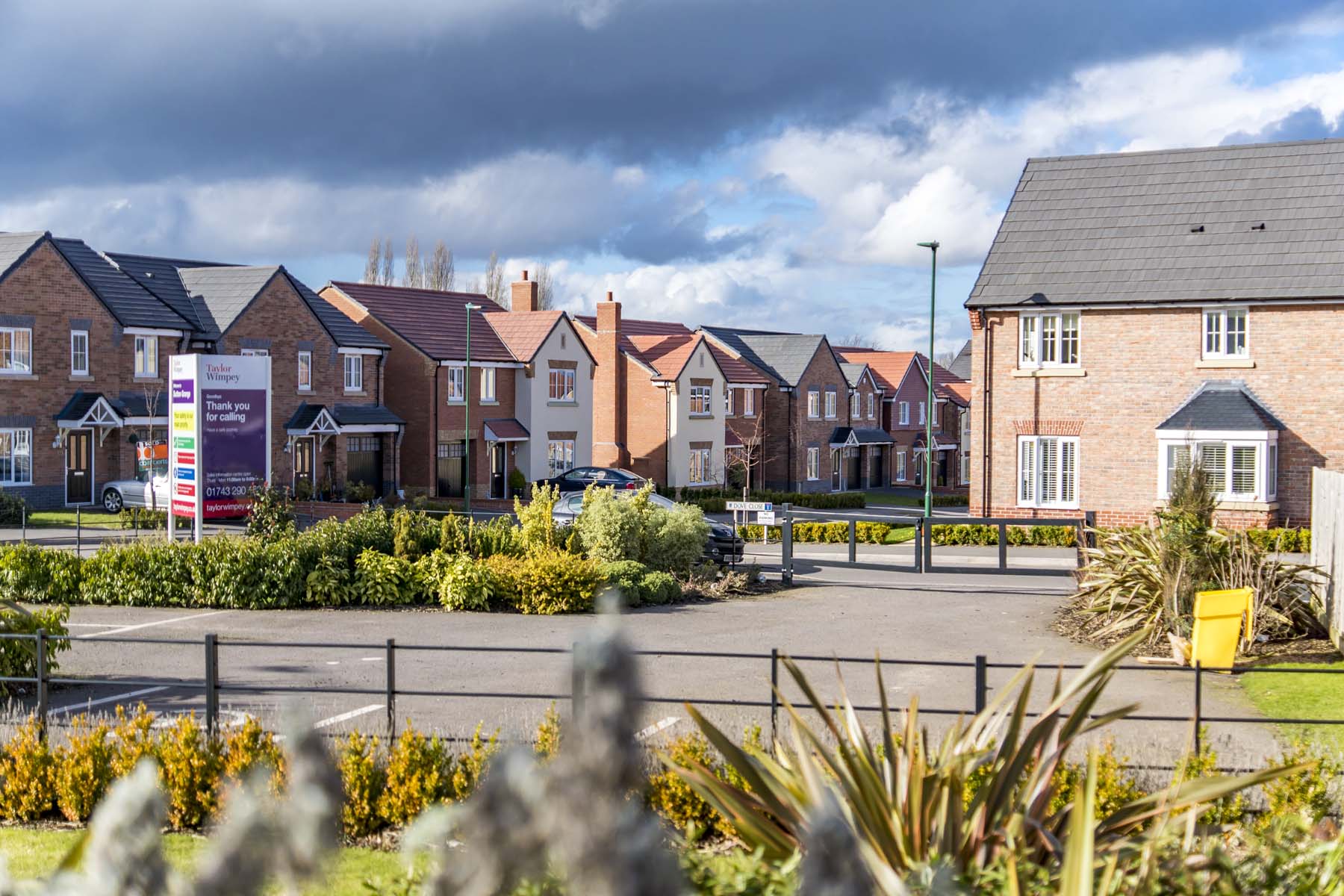 Sutton-Grange-main developments streetscenes-8984