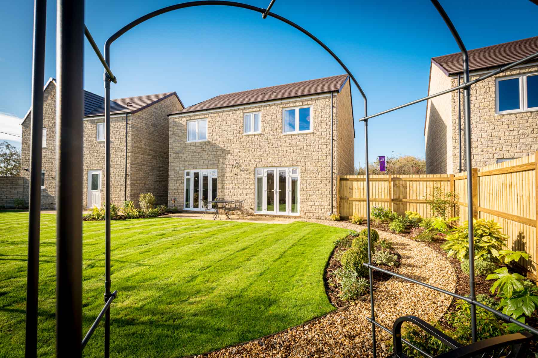 Bampton_Meadows_Marford_External_Rear_Web_1800x1200