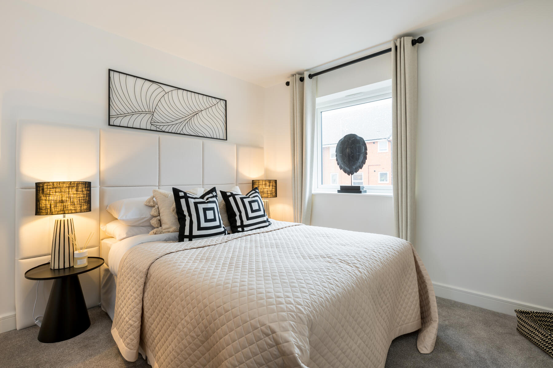 TW SM_The Lays at Willow Lake_2 Bed Apartment_Bedroom 1 1_1800x1200