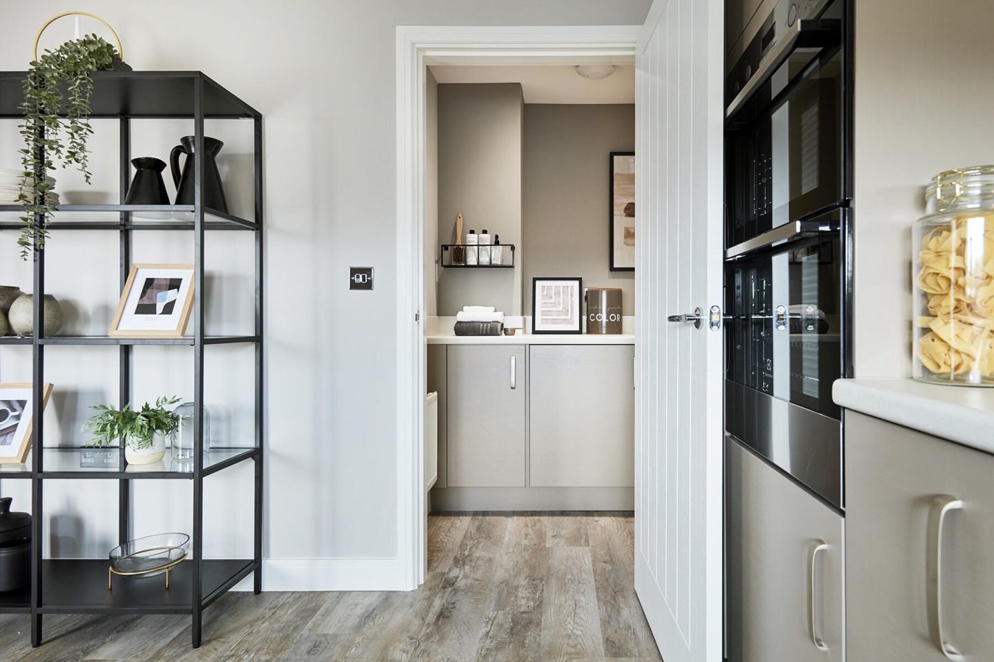 TW SW Gwel yr Ynys SullyPA44MidfordKitchenUtility1800x1200