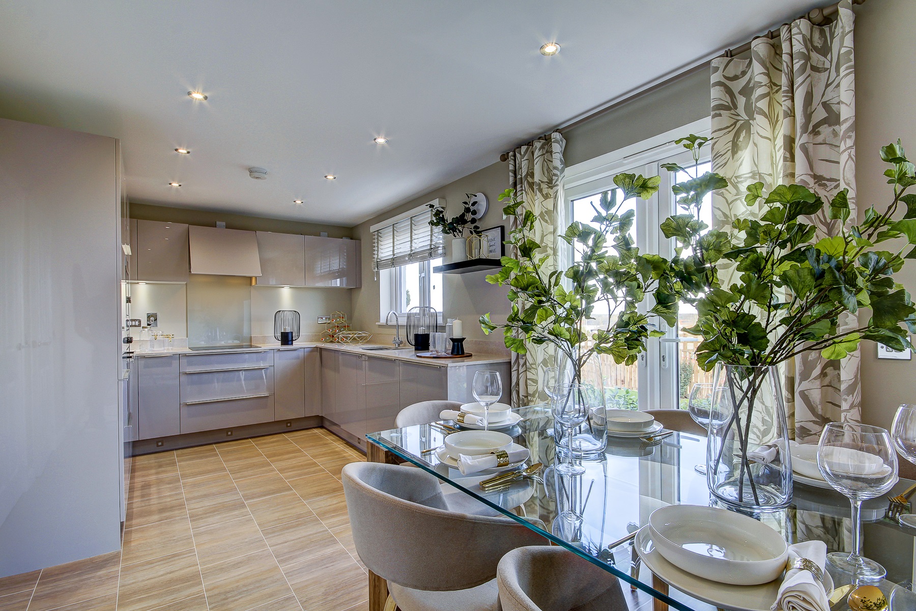 TWES_Calderwood_Geddes 5_Kitchen Dining 1