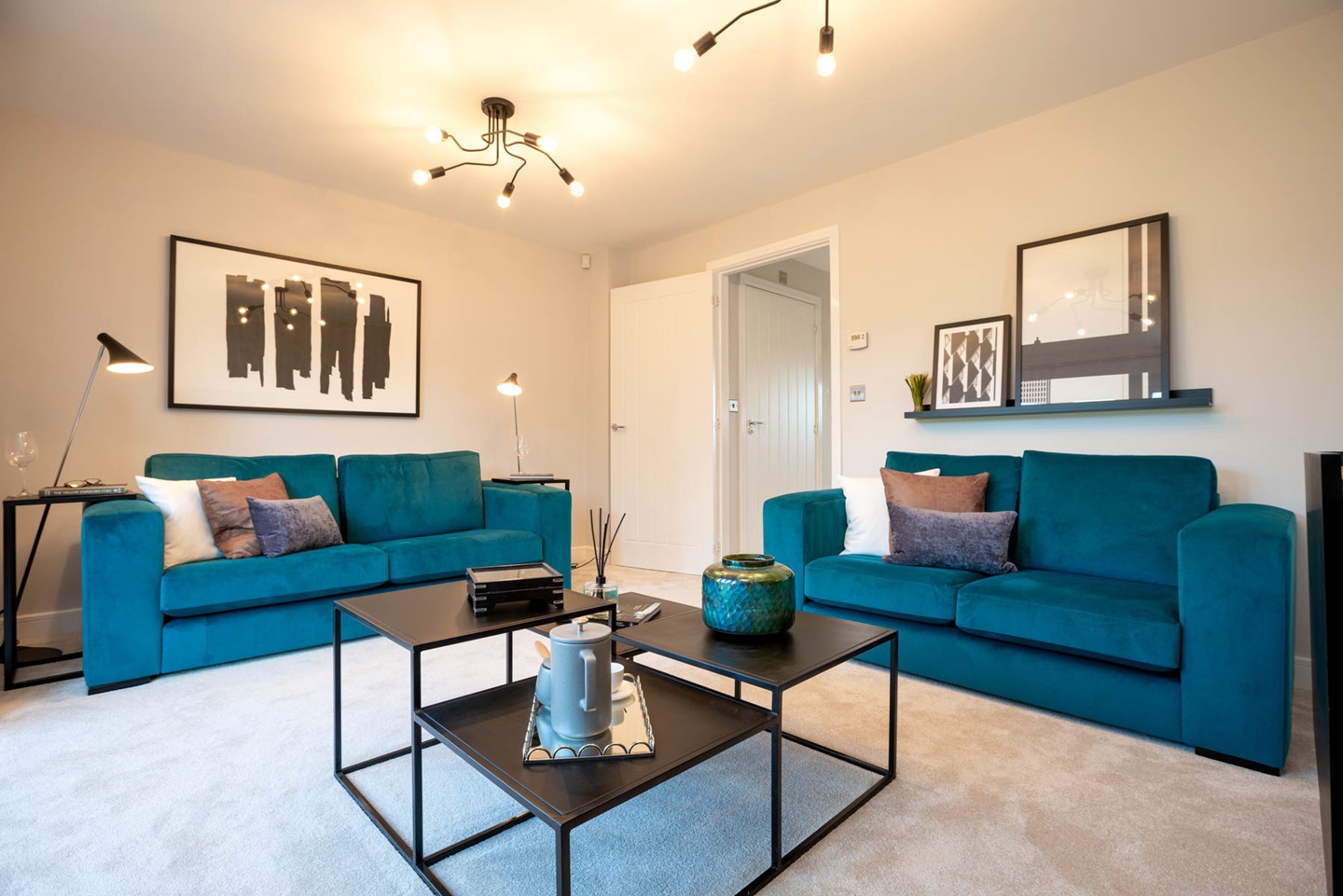 Lounge 2