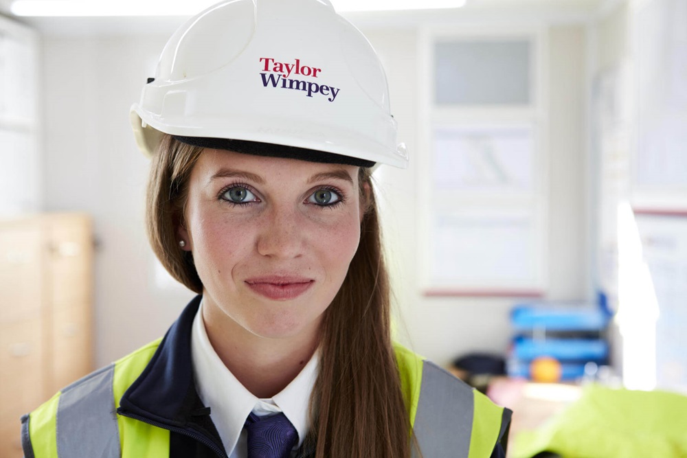 Female Site Manager